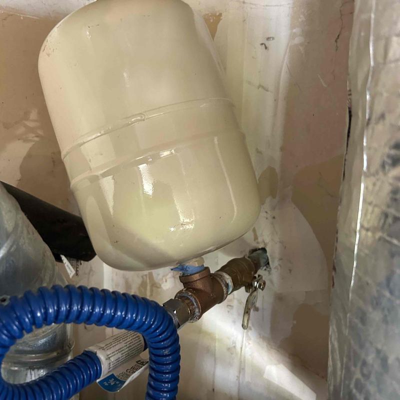 Thermal expansion tank with ball valve replacement