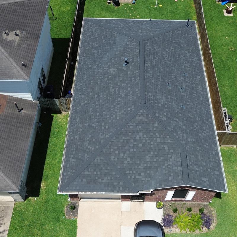 Owens Corning Onyx Black shingle roof installation bayview