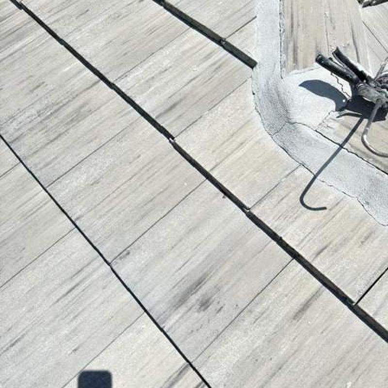 Roof tiles with sealant around flashing repair tools Roof tiles with sealant around flashing repair tools