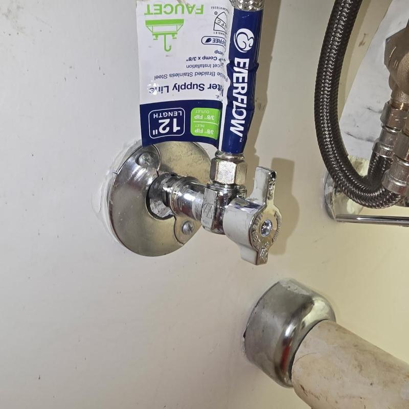 Angle stop valve with braided supply line installation