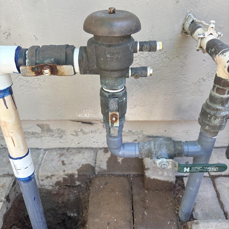Backflow preventer valve with piping in Glendale, AZ Backflow preventer valve with piping in Glendale, AZ