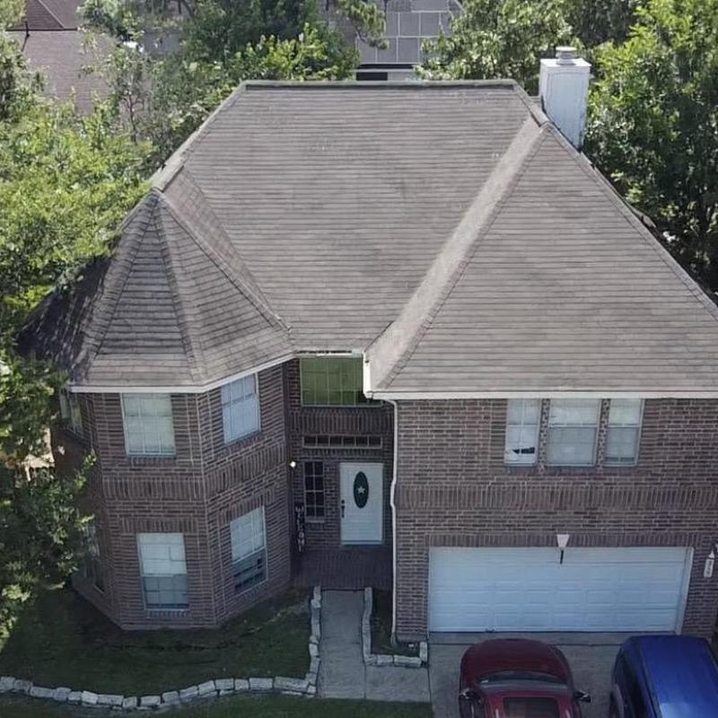 Owens Corning Onyx Black shingle roof replacement