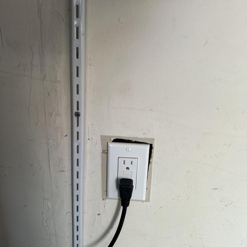GFCI-protected garage outlet with power plug