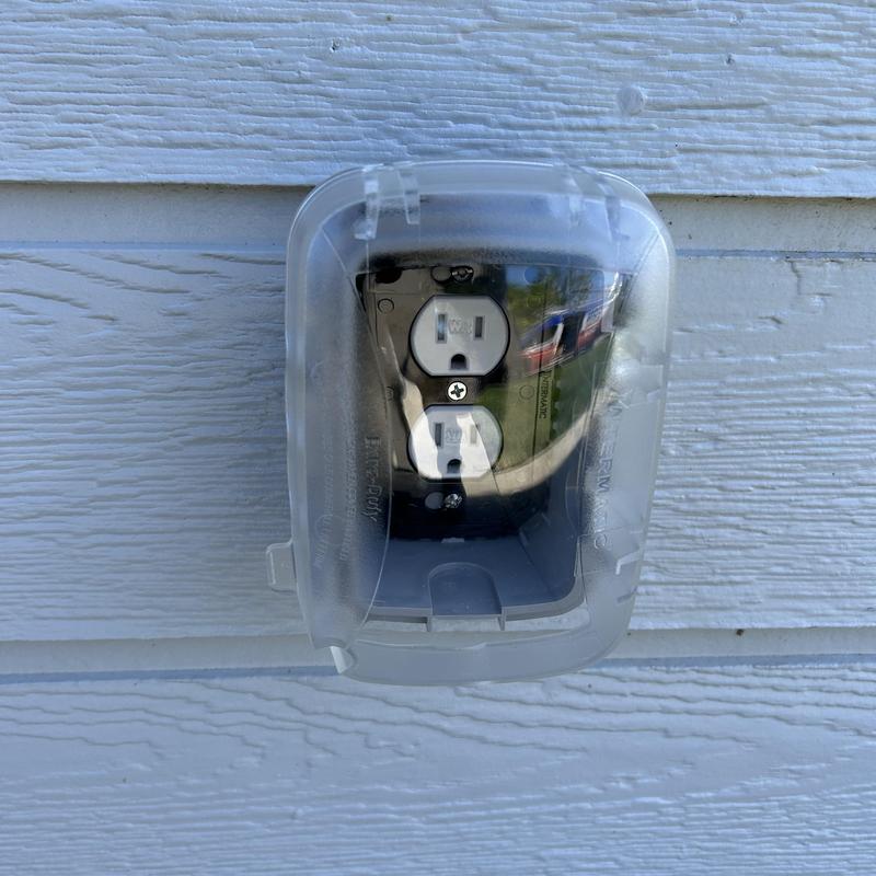 GFCI outdoor electrical outlet with weatherproof cover