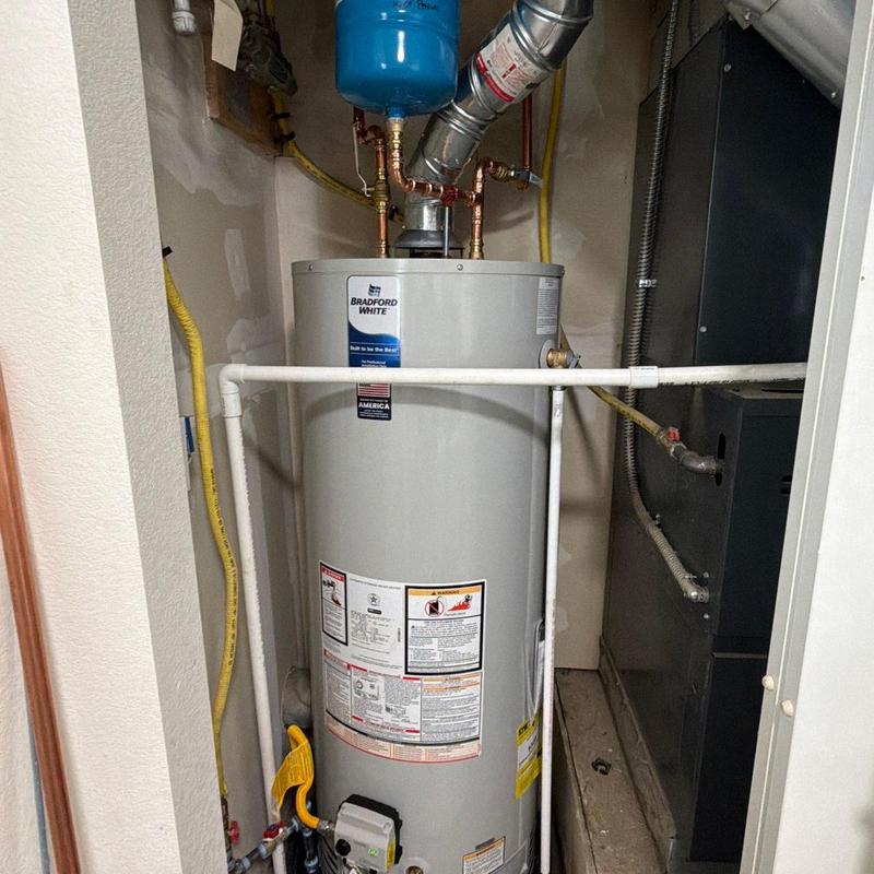 Water heater installation with copper piping and venting Water heater installation with copper piping and venting