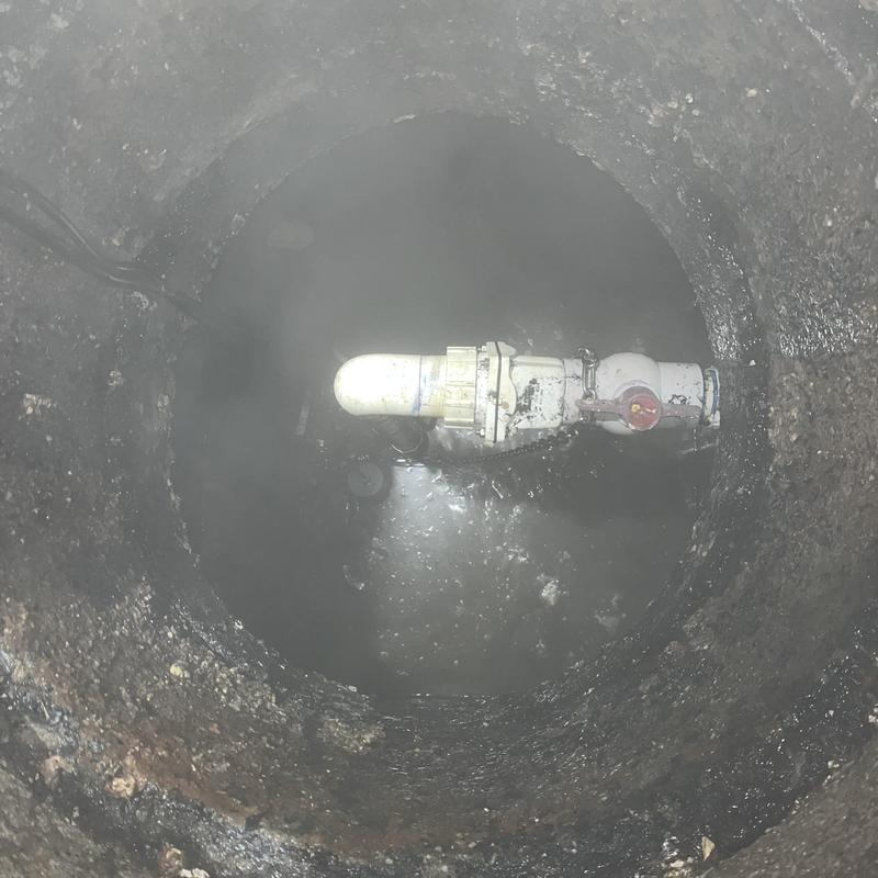Sewage ejector basin pump with new stainless chain Sewage ejector basin pump with new stainless chain