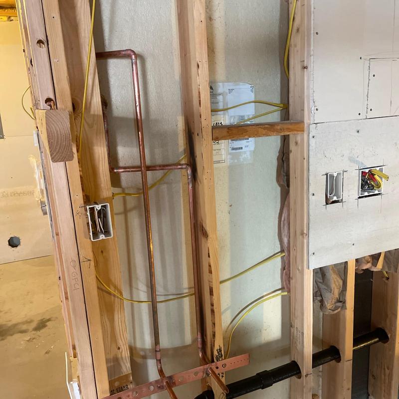 Copper plumbing rough-in for washer and ice maker boxes Copper plumbing rough-in for washer and ice maker boxes