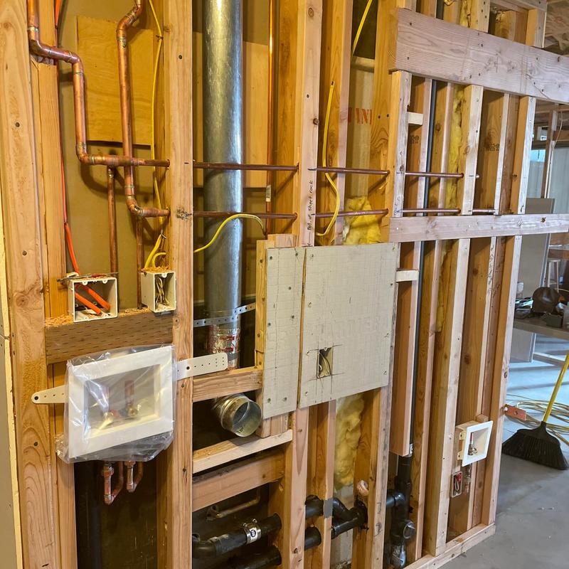 Washing machine and ice maker rough-in plumbing setup Washing machine and ice maker rough-in plumbing setup