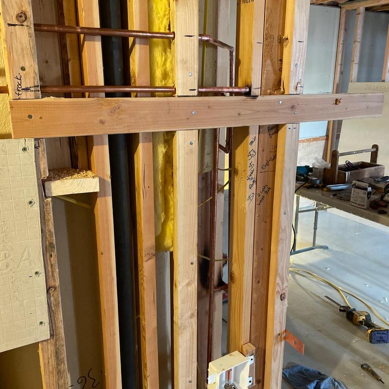 Washing machine and ice maker rough-in plumbing framing Washing machine and ice maker rough-in plumbing framing