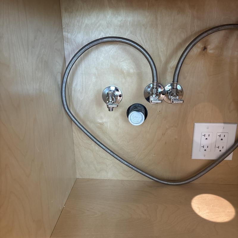 Quarter turn angle stop valves with braided hose connection