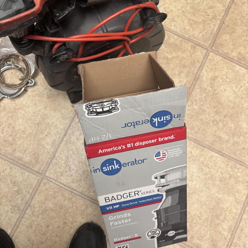 Garbage disposal box and motor with red wiring