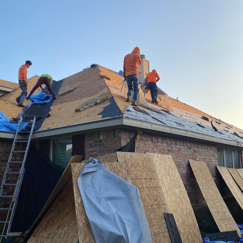 GAF Timberline HDZ roof decking replacement in progress