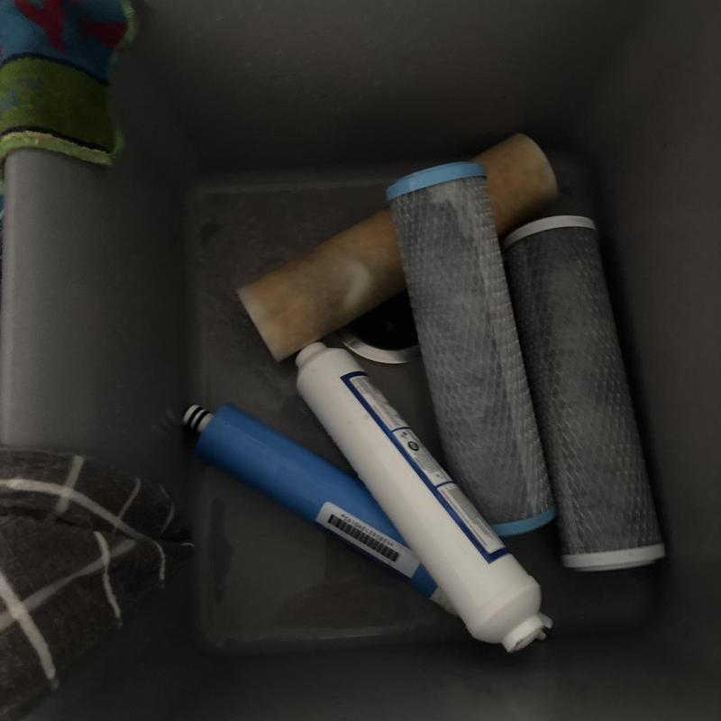 RO system replacement filters and membrane in bin