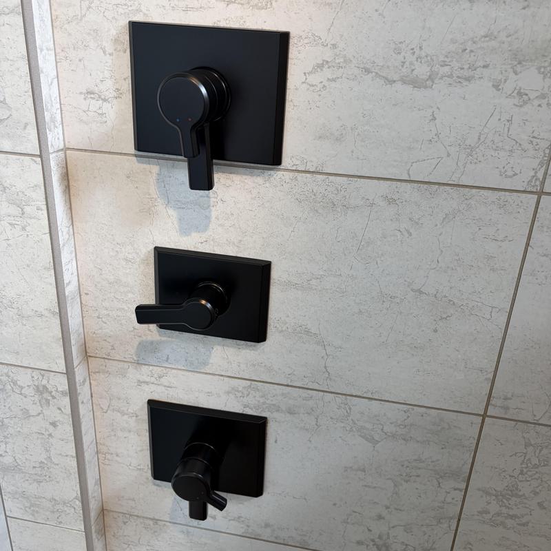 Delta MultiChoice shower valve handle and trim adjustments Delta MultiChoice shower valve handle and trim adjustments