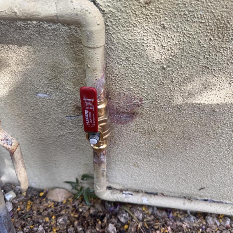 Three-quarter inch irrigation shut off valve on copper pipe