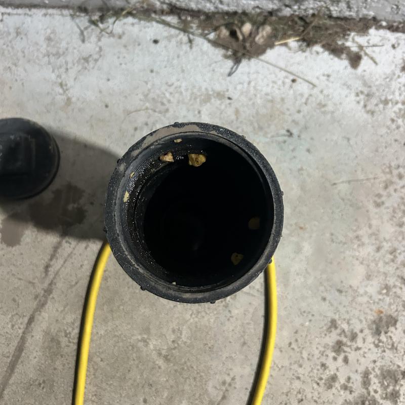 Mainline sewer pipe inspection with cleaning cable Mainline sewer pipe inspection with cleaning cable
