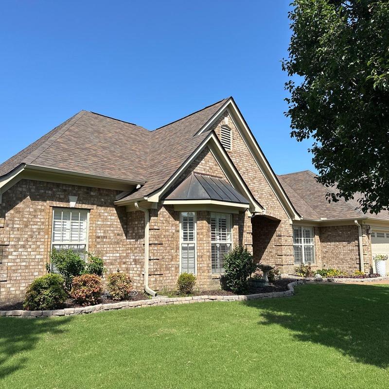 Owens Corning Oakridge asphalt roofing on brick home Owens Corning Oakridge asphalt roofing on brick home