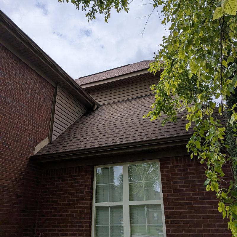 AC line on Gafhdz Barkwood shingle roof, North Huntsville
