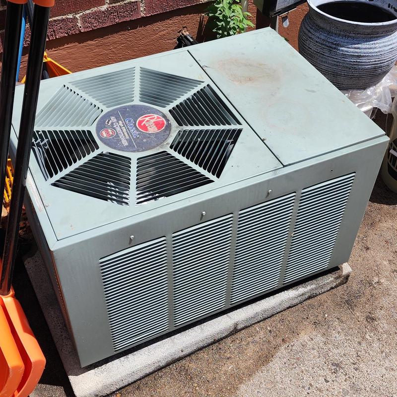 Rheem Classic RAMB air conditioner unit outdoors