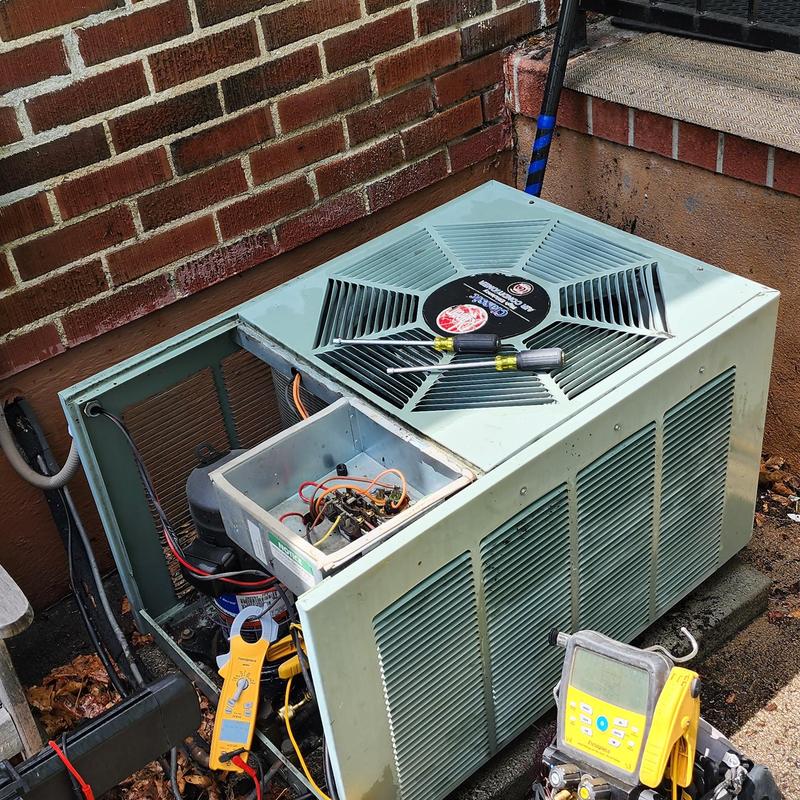 Rheem RAMB air conditioner with diagnostic tools