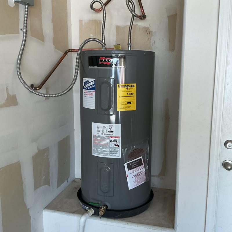 50 Gallon Electric Water Heater in Utility Closet