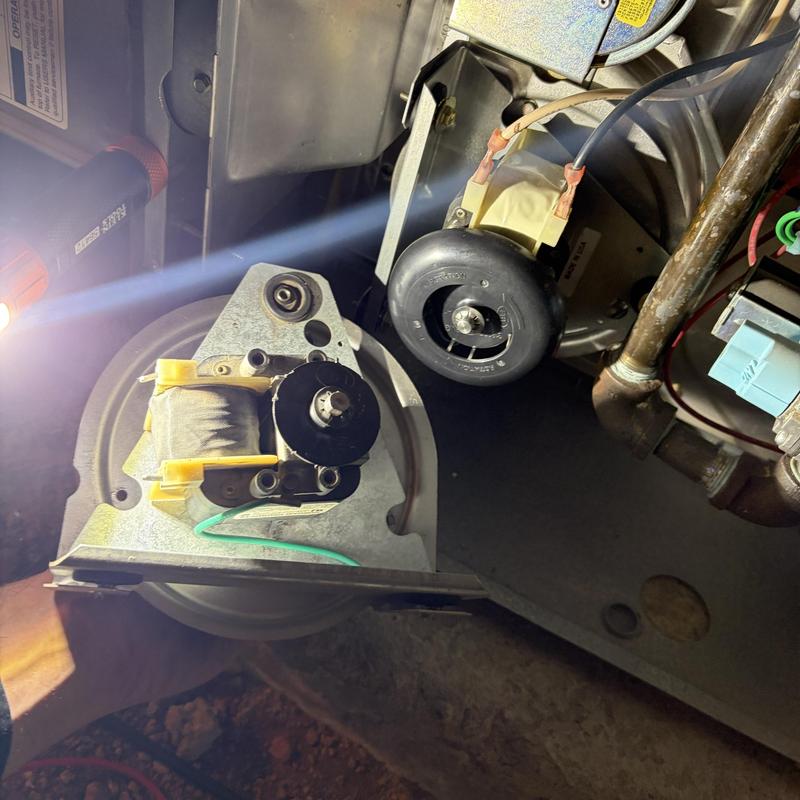Furnace inducer motor and blower assembly service Furnace inducer motor and blower assembly service