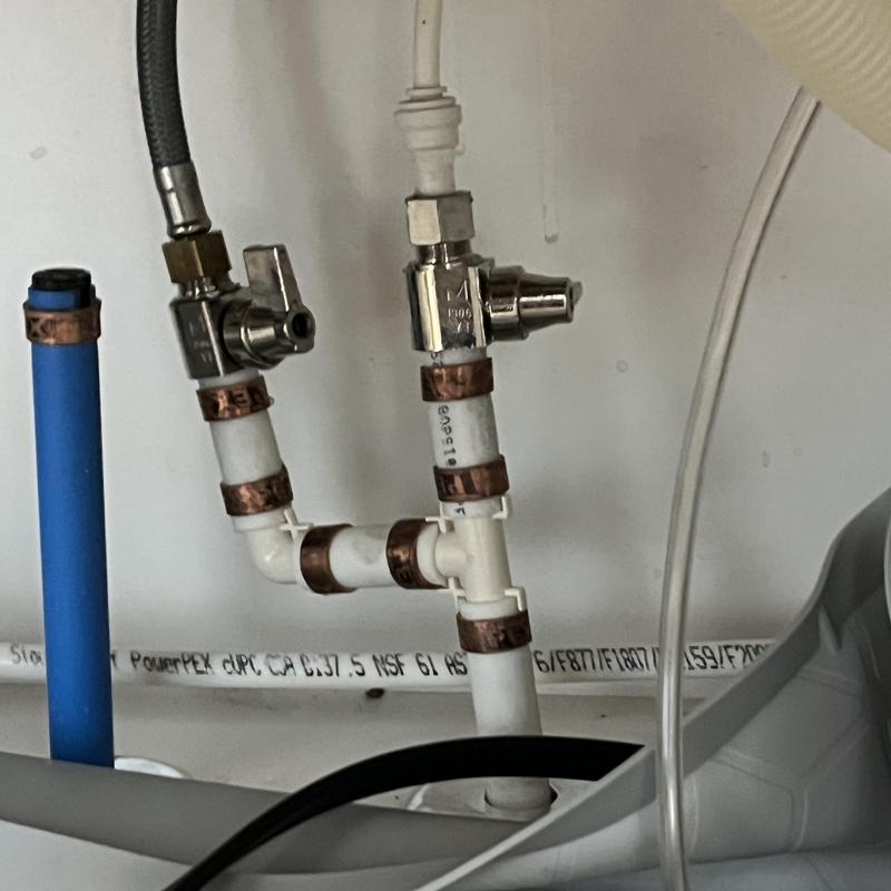 Icemaker waterline with copper compression fittings