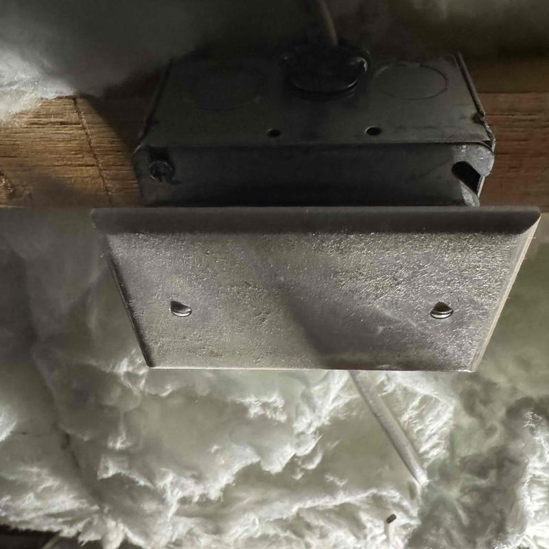 Floor outlet electrical box with metal cover installed