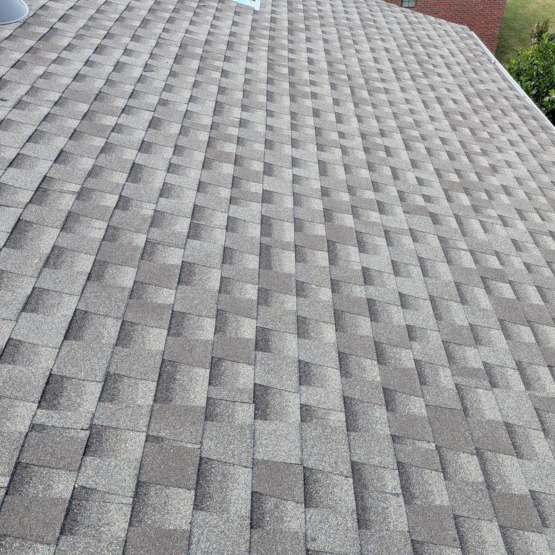 GAF asphalt shingle roof in South Huntsville
