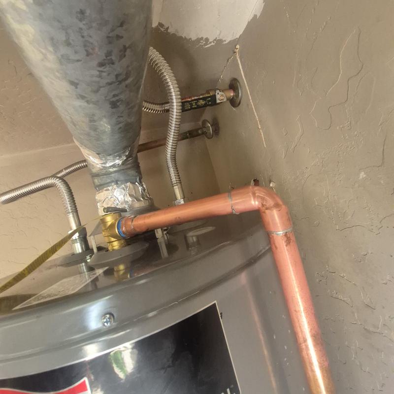50 gallon gas water heater with copper piping