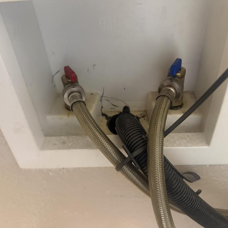 Laundry valves with quarter turn angle stops