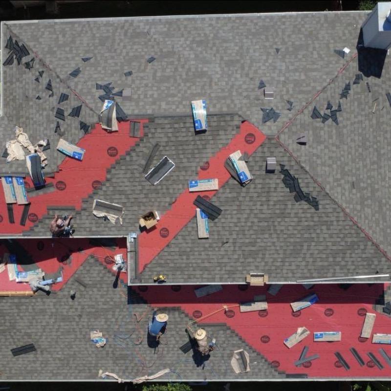 CertainTeed Landmark shingles installation on roof