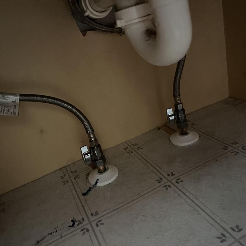 Toilet shutoff valves and water supply lines installation