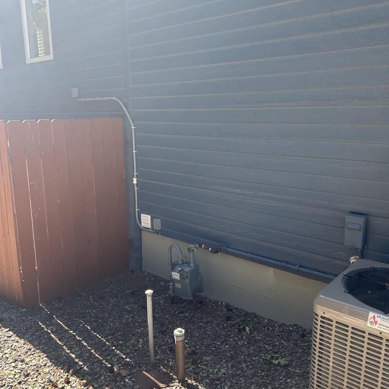 200 amp electrical service conduit on house exterior 200 amp electrical service conduit on house exterior