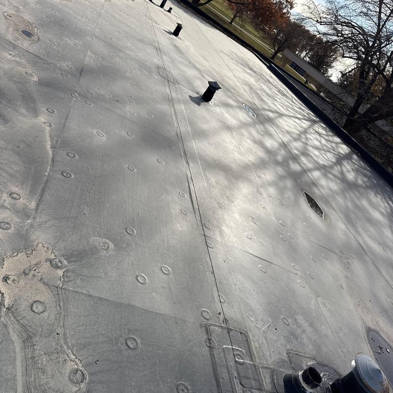 Carlisle InsulBase Polyiso flat roof insulation installation