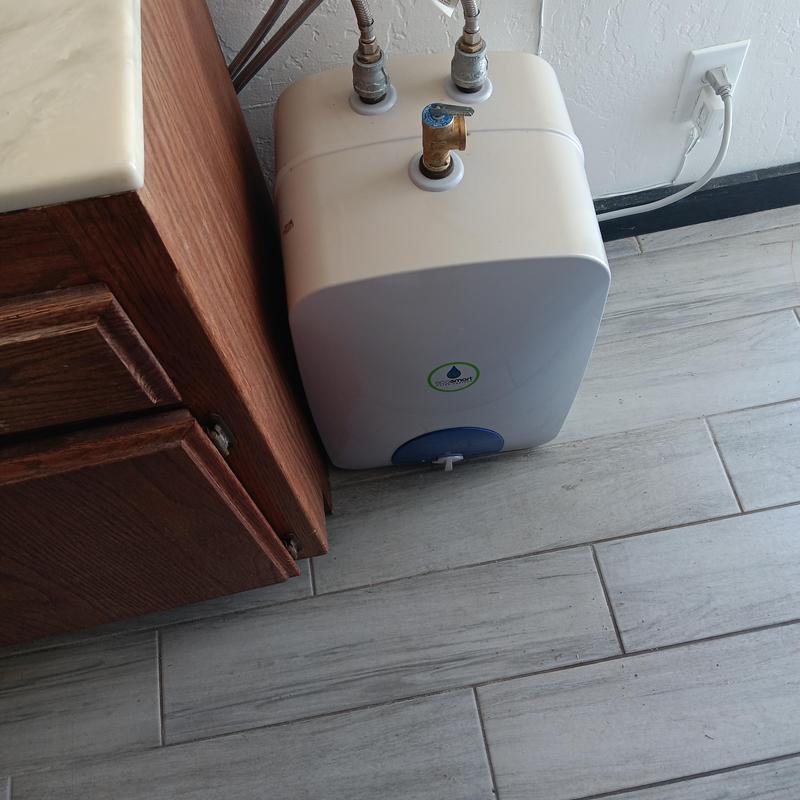 5-gallon water heater with vanity drain installation