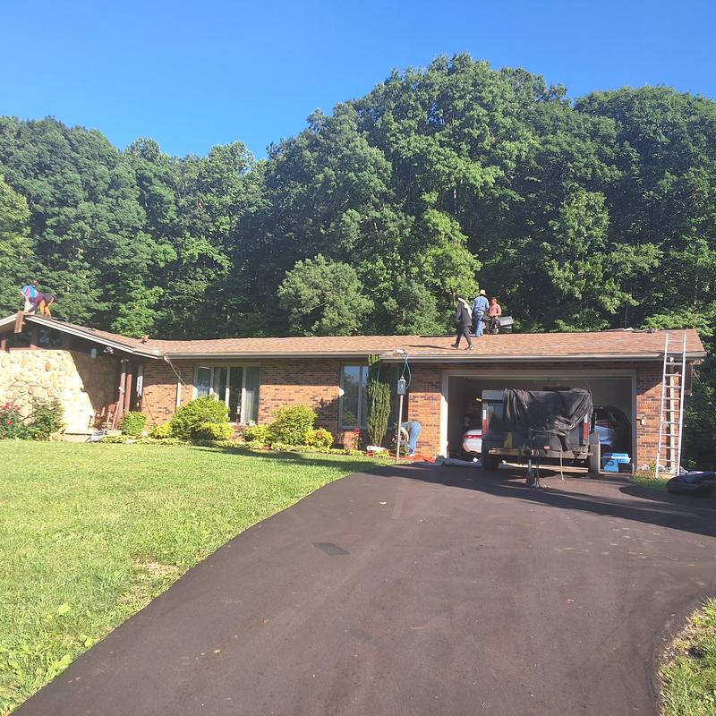 Atlas Pinnacle Pristine roof with clay drip edge installation Atlas Pinnacle Pristine roof with clay drip edge installation