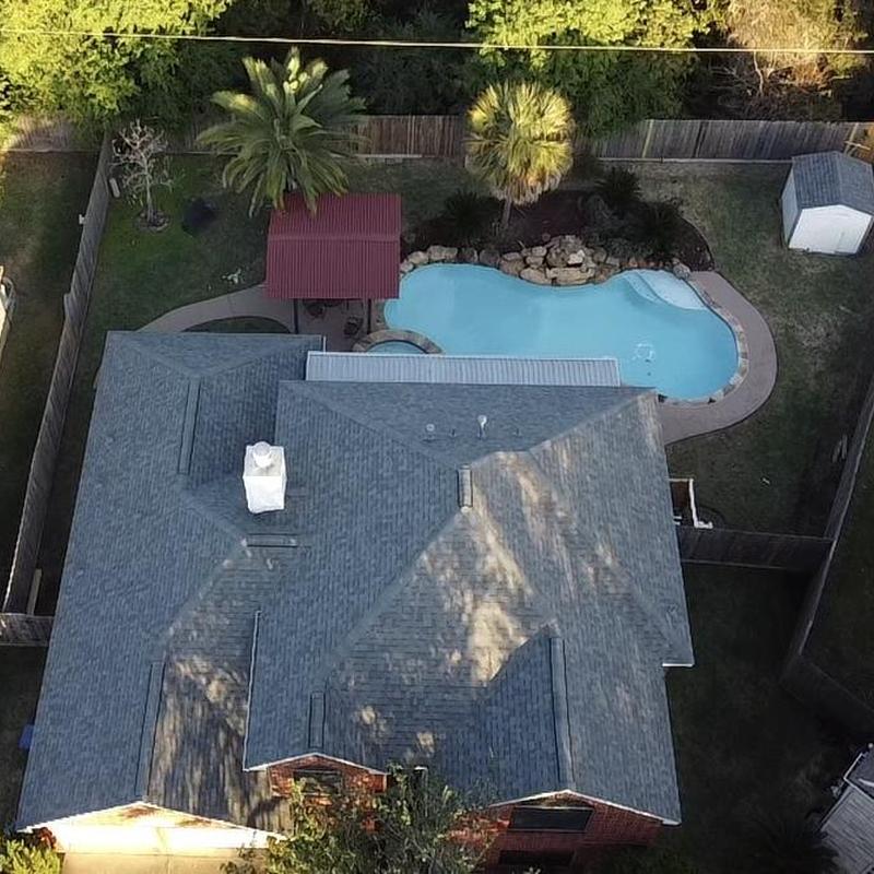 Owens Corning Estate Grey roof with backyard pool