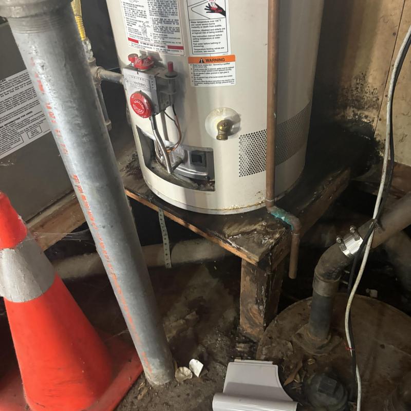 40-gallon water heater with new MIP fittings installed