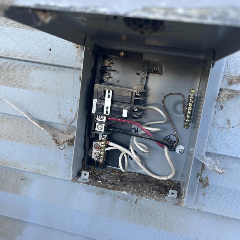 Hot tub electrical breaker panel with wiring and surge tips Hot tub electrical breaker panel with wiring and surge tips