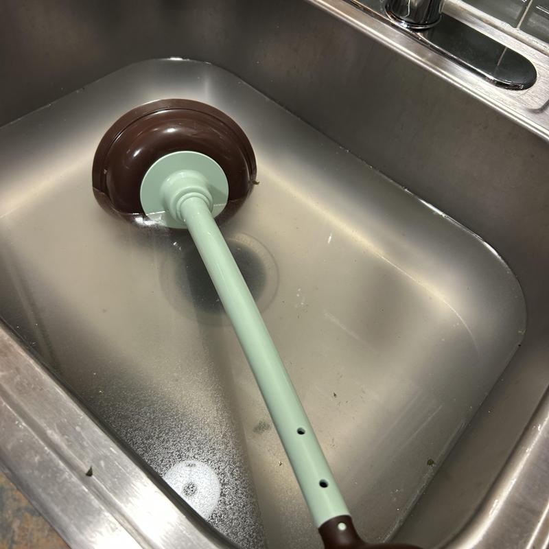 Kitchen sink drain stoppage with plunger in standing water Kitchen sink drain stoppage with plunger in standing water