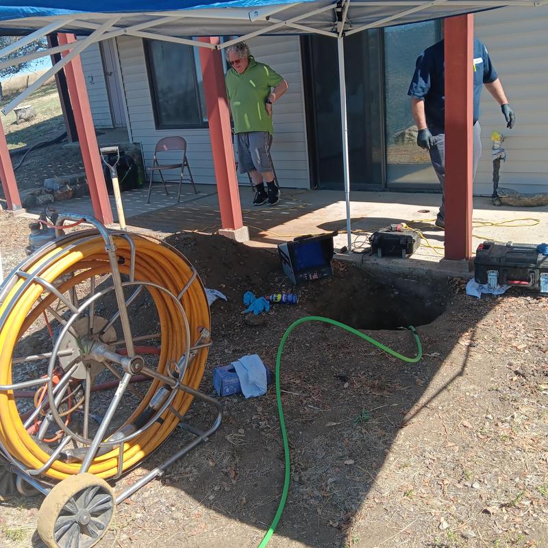 Cast iron sewer pipe trenchless liner installation site