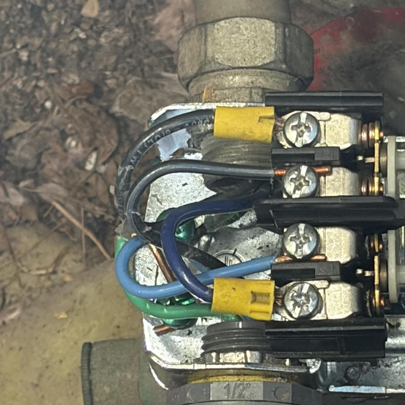Water pressure valve wiring with copper pipe connection