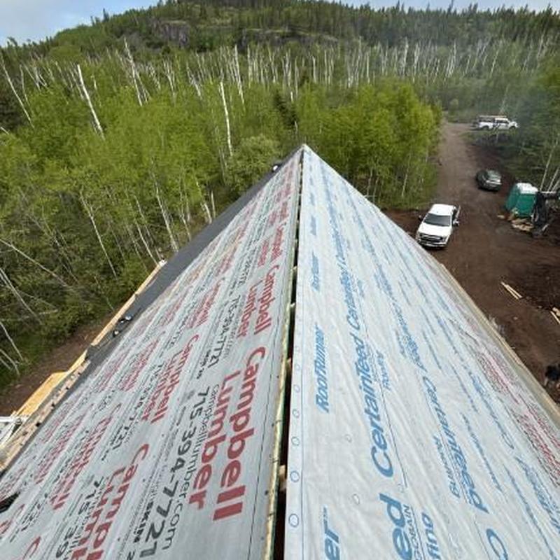 Roof underlayment installation on new build roof
