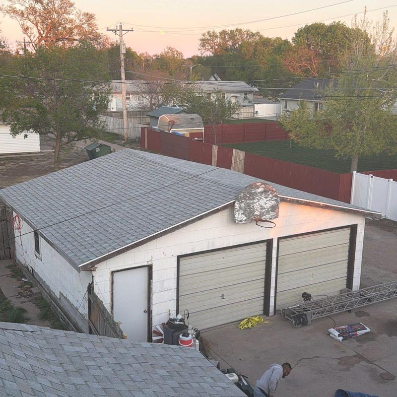 Tamko Titan XT asphalt shingle roof on garage
