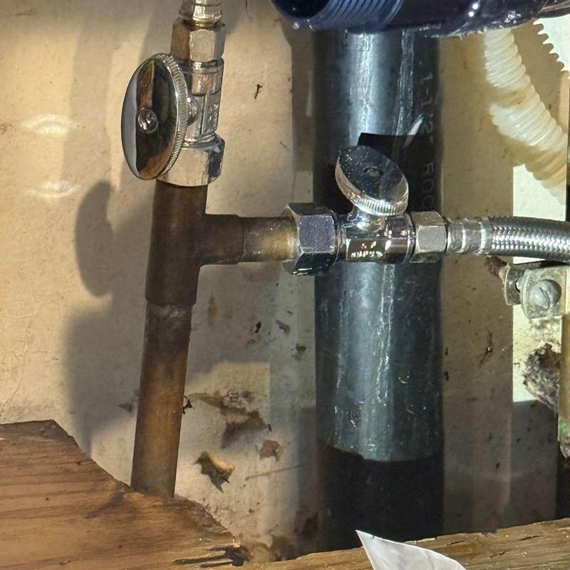 14-turn angle stop valves with supply lines installation