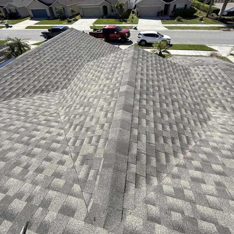 Architectural shingle roof with ridge vents in New Smyrna Beach Architectural shingle roof with ridge vents in New Smyrna Beach