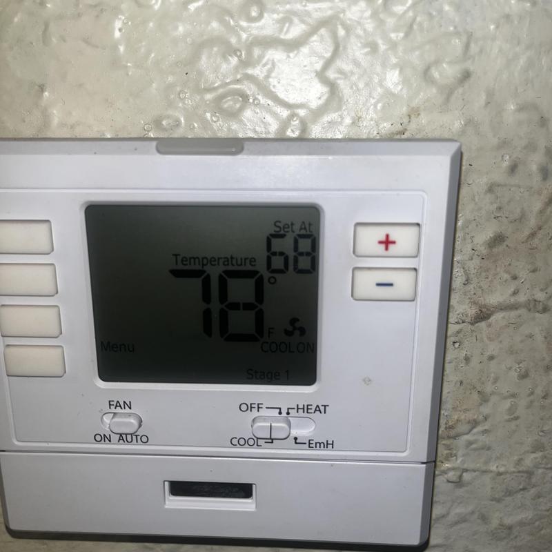Thermostat display showing cooling mode at 78°F