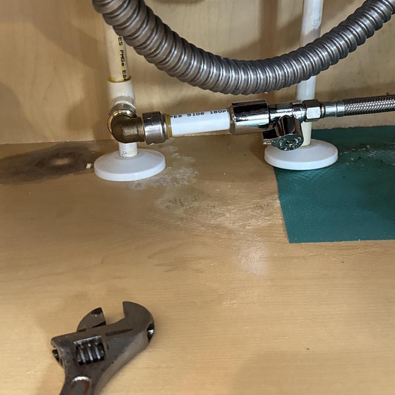 Compression shut off valve installation under sink Compression shut off valve installation under sink