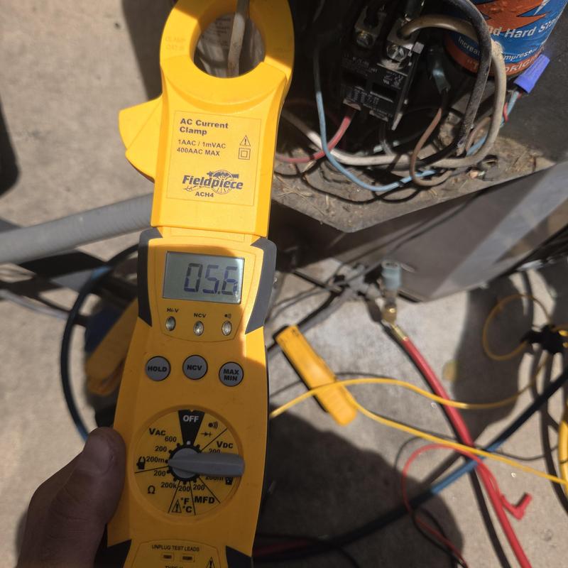 AC current clamp measuring voltage on HVAC unit wiring AC current clamp measuring voltage on HVAC unit wiring